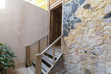 OCEANFRONT BUNGALOW OPEN AIR SHOWE PRANAMAR SANTA TERESA COSTA RICA